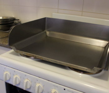 Coming Soon! Indoor BBQ / Oven hotplate / Baking tray with splash back